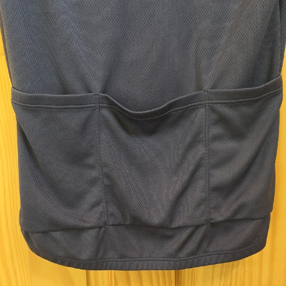 Cycling Vest - Picture 5 of 5